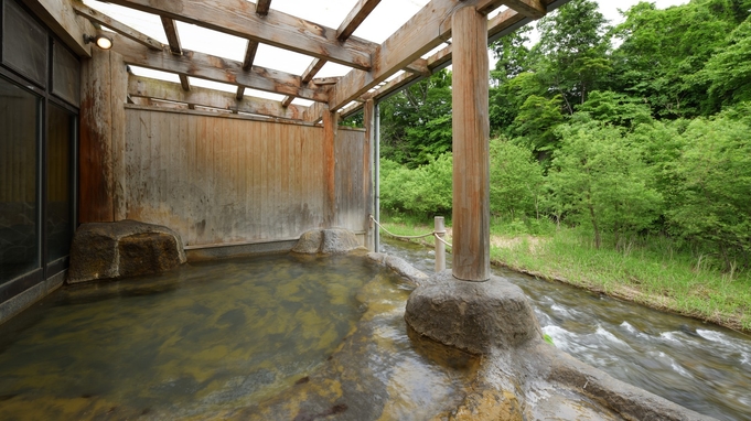 【基本プラン】日本一深い自噴岩風呂、完全源泉の湯宿  花巻の美味・味わい 白金豚の季節鍋「梅膳」